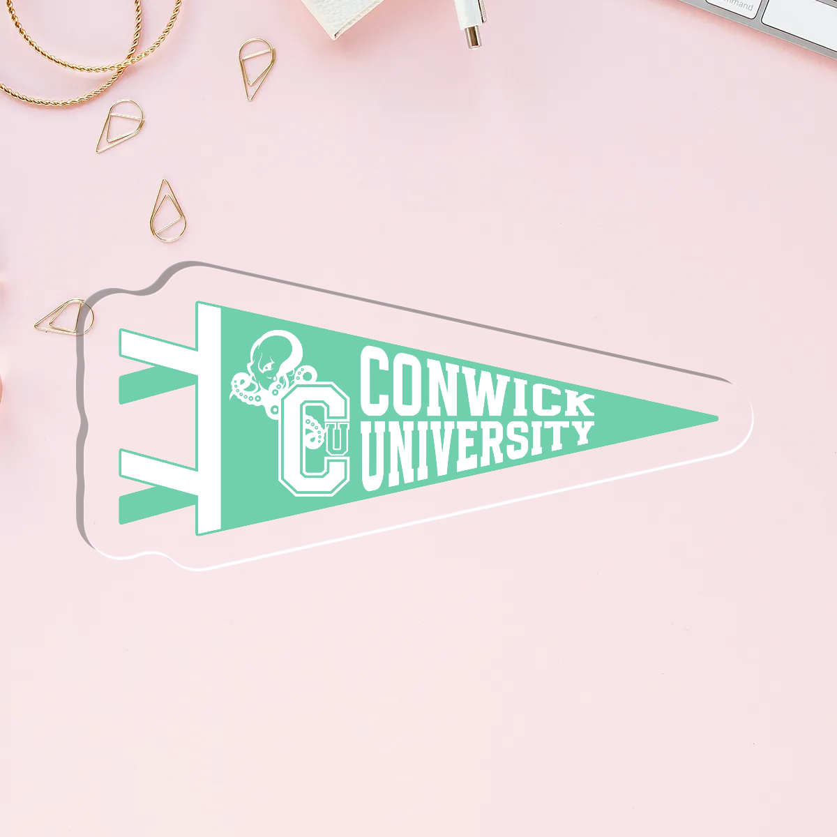 Conwick U Pennant Flag Acrylic Pin (Green)